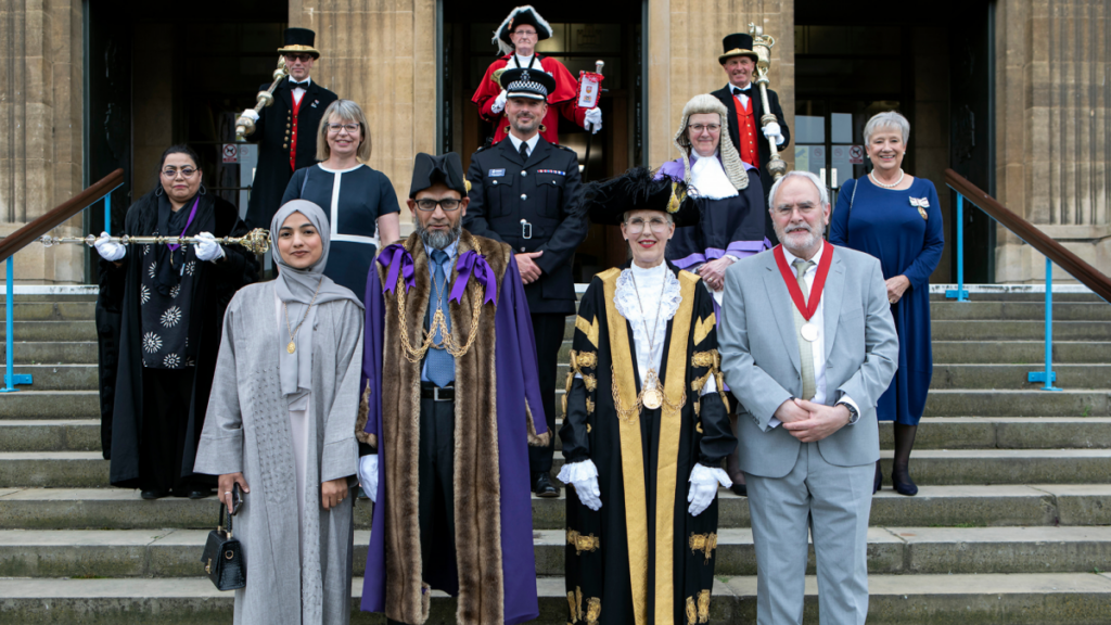 Lord Mayor in front of St John the Baptist Cathedral